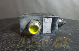 Zestaw zaworów Rexroth 438105/9 