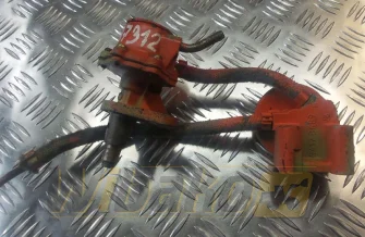 Pompka paliwa zasilająca Deutz F3L1011F 04178689