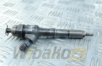 Wtryskiwacz Deutz TCD3.6 L4 04123831