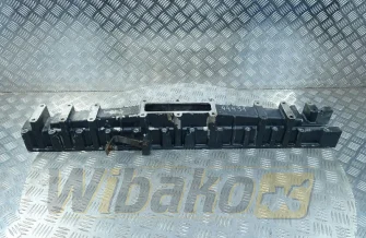 Pokrywa aftercoolera Komatsu SA6D125E-3 6155-11-4210