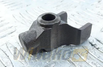 Uchwyt wtryskiwacza Deutz 04604948