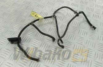 Przewód paliwa przelewowy wtryskiwaczy do silnika Deutz BF4M1012 04285418