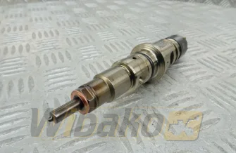 Wtryskiwacz Cummins 5254261