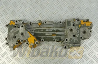 Obudowa chłodnicy oleju do silnika Liebherr D9408 9886840