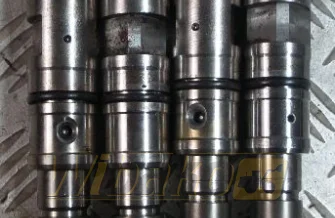 Wtryskiwacz Deutz 04504664