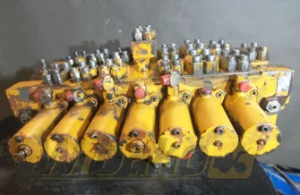 Rozdzielacz Rexroth M8-1001-04/7M8-22VH 509483/4