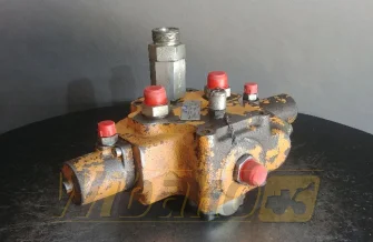 Rozdzielacz Case 988 