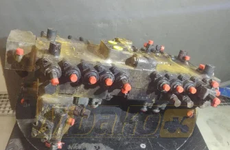 Rozdzielacz Caterpillar 320 M-8