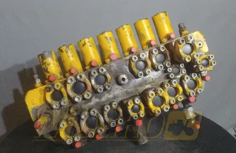 Rozdzielacz Rexroth M8-1043-01/7M8-18 534954/3
