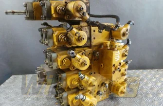 Rozdzielacz Caterpillar 212 M/9