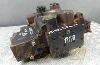 Rozdzielacz Volvo L220 